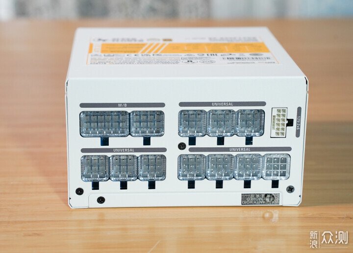 電腦電源水晶靚盲插易，振華LEADEX PROA 850W_新浪眾測