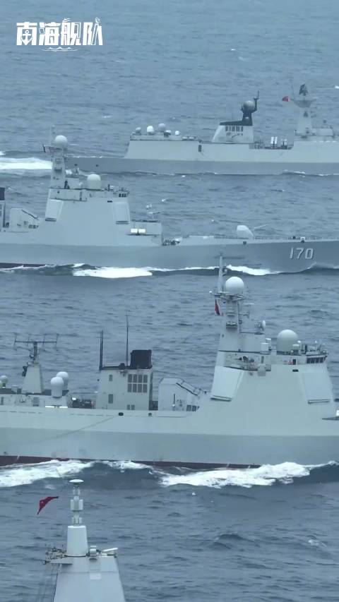 南海舰队发布高燃视频