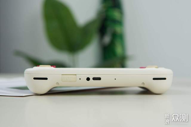 大男孩的復古掌機！AYANEO Pocket AIR Mini_新浪眾測