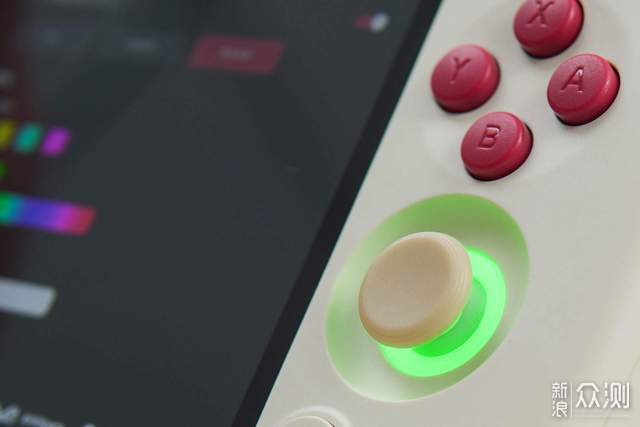 大男孩的復古掌機！AYANEO Pocket AIR Mini_新浪眾測