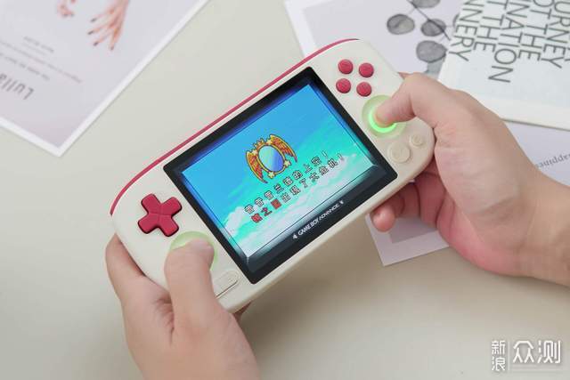 大男孩的復古掌機！AYANEO Pocket AIR Mini_新浪眾測