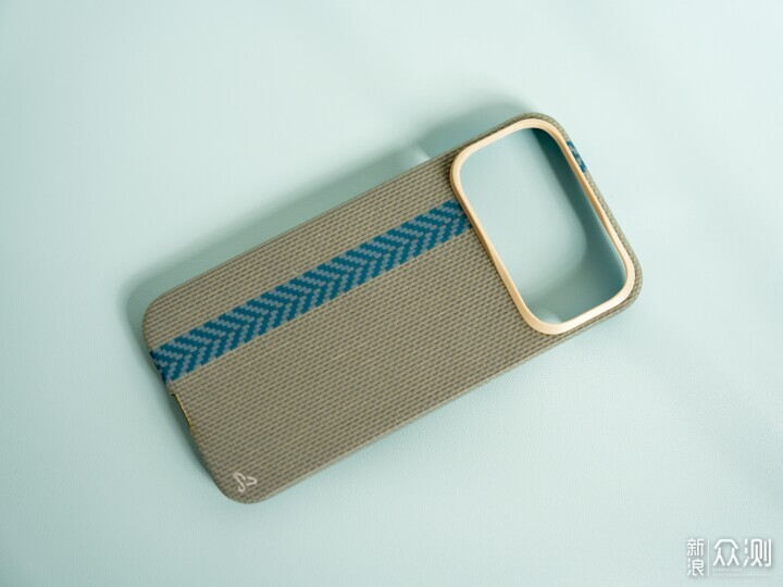 Newcloth火星日落三款手機殼,我幫你試遍了_新浪眾測