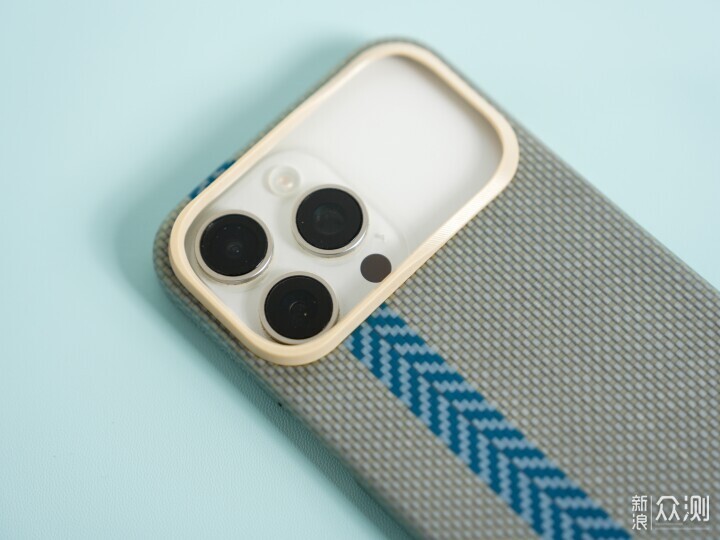 Newcloth火星日落三款手機殼,我幫你試遍了_新浪眾測