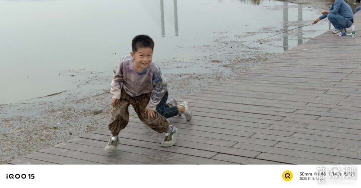 一加15跟iQOO 15究竟哪個更值得？_新浪眾測