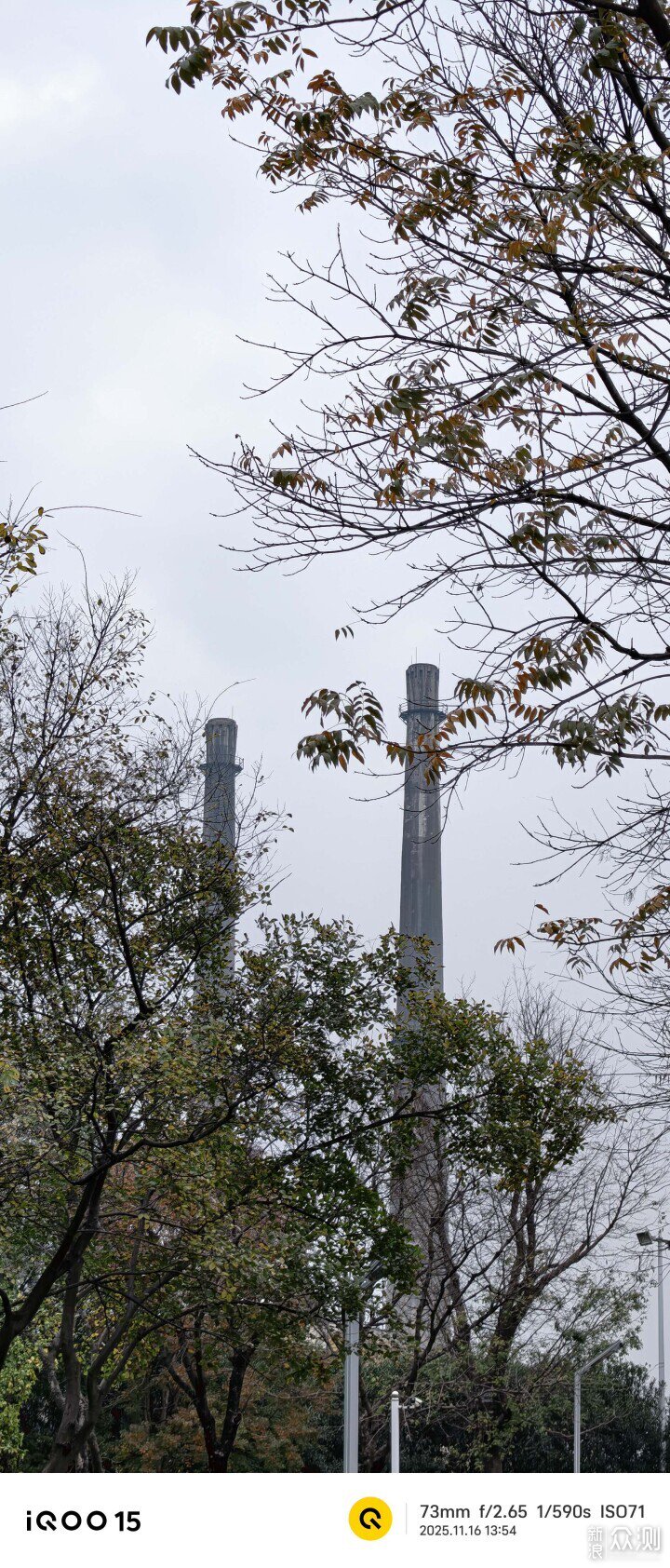 一加15跟iQOO 15究竟哪個更值得？_新浪眾測