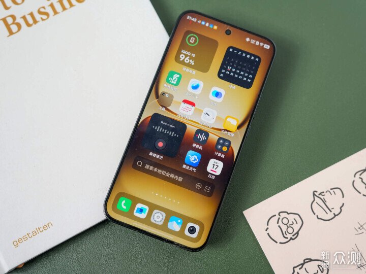 一加15跟iQOO 15究竟哪個更值得？_新浪眾測