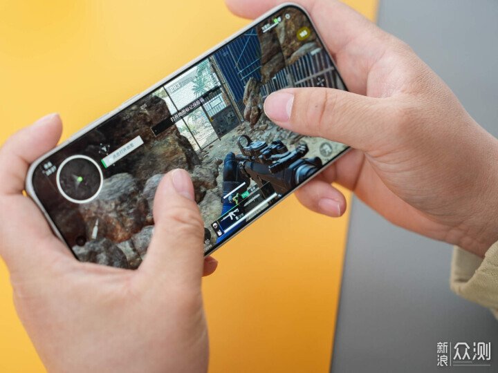 一加15跟iQOO 15究竟哪個更值得？_新浪眾測