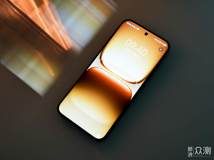 一加15跟iQOO 15究竟哪個更值得？_新浪眾測