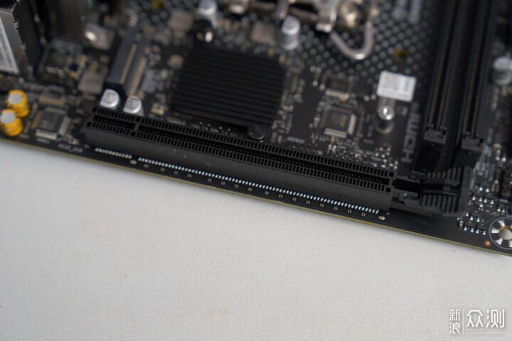 ITX 小鋼炮：千元神U230F + 銘瑄 H810ITX裝機_新浪眾測