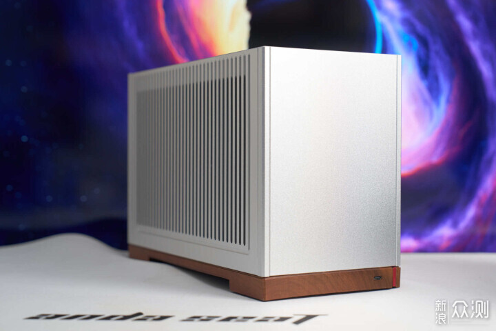 ITX 小鋼炮：千元神U230F + 銘瑄 H810ITX裝機