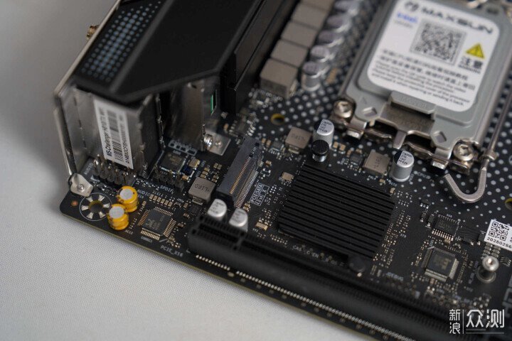 ITX 小鋼炮：千元神U230F + 銘瑄 H810ITX裝機_新浪眾測