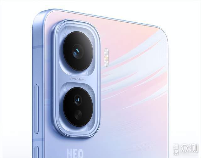 2000元檔的小旗艦！25年11月中端手機選購攻略_新浪眾測