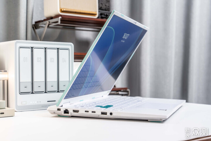 潮玩新次元遊戲本,Asus天選6 Pro閉眼衝不虧_新浪眾測