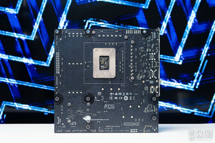 完美搭子，U7 265K+微星B860M MORTAR迫擊炮_新浪眾測