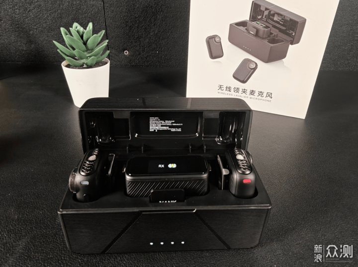 自媒體的好幫手——南卡Qmic領夾麥克風體驗 _新浪眾測