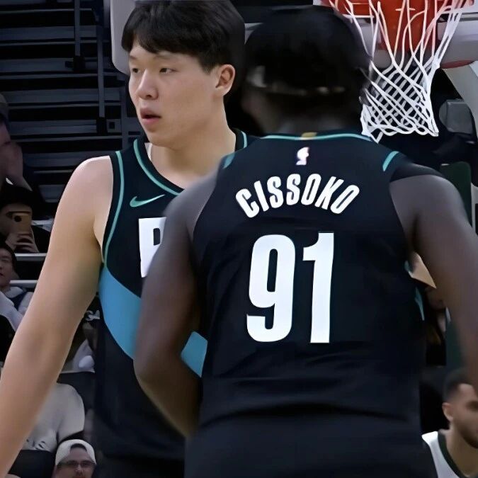 NBA战报｜开拓者115-103大胜雄鹿，杨瀚森末节登场，格兰特35分，阿夫迪亚22分，波蒂斯22分