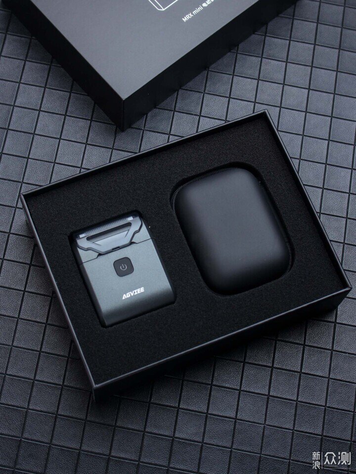 未野往複式剃鬚刀，23000高轉速剃淨無殘留_新浪眾測