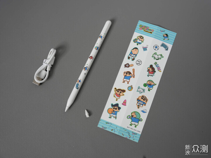 看倍思×蠟筆小新如何拯救我的打工日常_新浪眾測