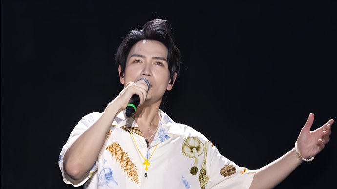 杨宗纬报案晒证据回应恶邻传闻