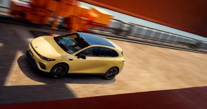 加码10万级纯电轿跑细分赛道  零跑汽车推出全新个性战略新品