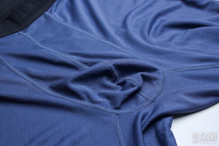 舒爽透氣才是剛需,單導矩陣蜂巢內穿長褲體驗_新浪眾測