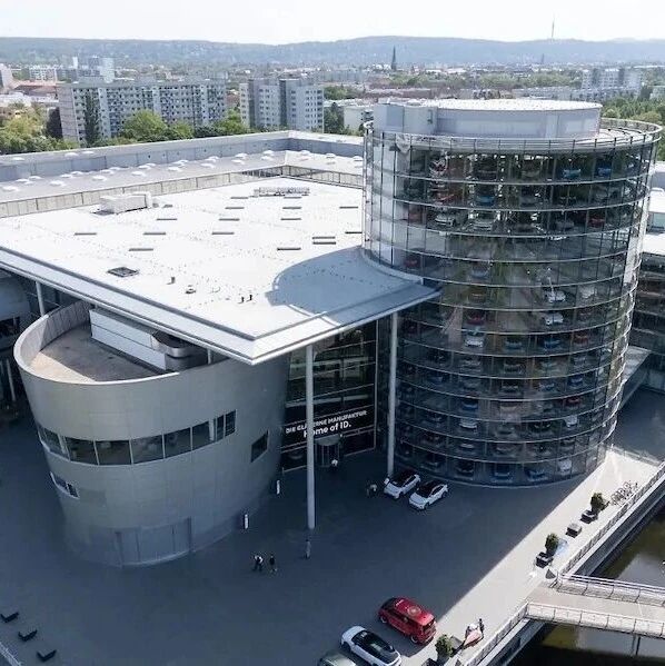 创新取代汽车制造：大众公布德累斯顿透明工厂改造计划