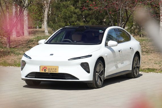 上班族喜欢，外观时尚性能表现好，蔚来汽车蔚来ET7全国24.75万起