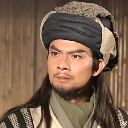 演员黄日华称已退出娱乐圈：不再参演影视节目，“根本回不到以前的巅峰状态”，曾凭《射雕英雄传》郭靖爆红