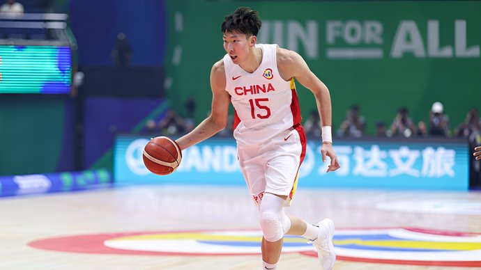 中国男篮两负韩国 关键球员缺席致攻防失衡