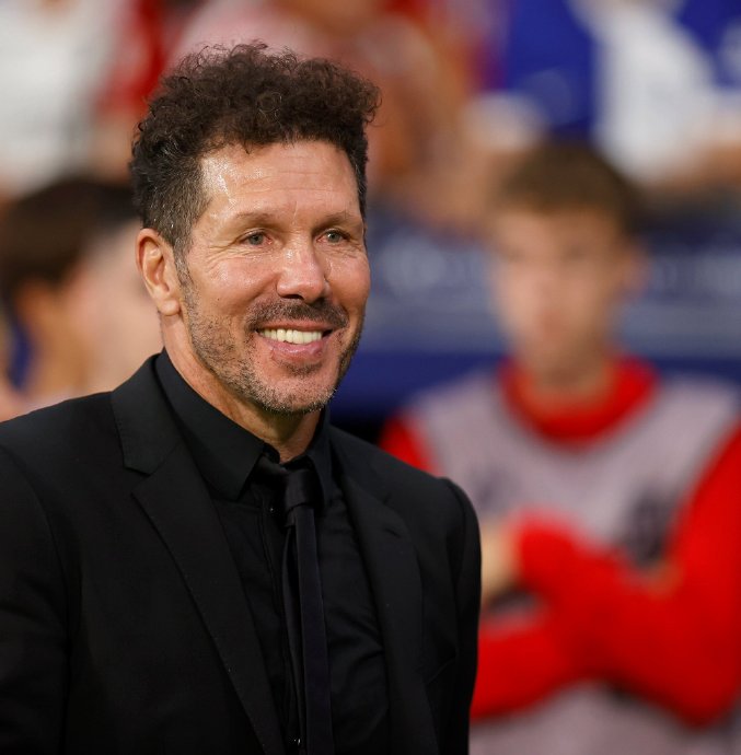 马竞2连败后落后9分，西蒙尼的战术调整能否挽回颓势？