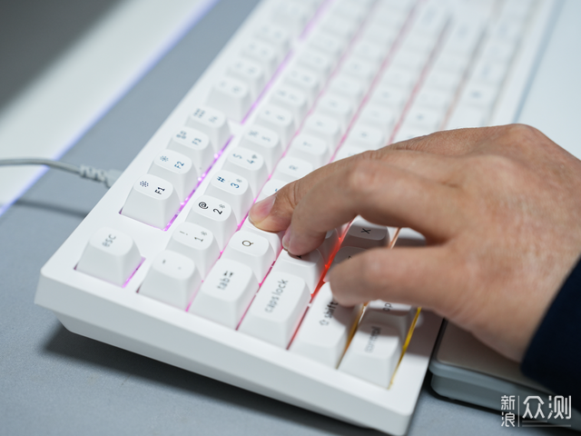 從茶軸“叛逃”過來:終於找到打遊戲不累軸了_新浪眾測