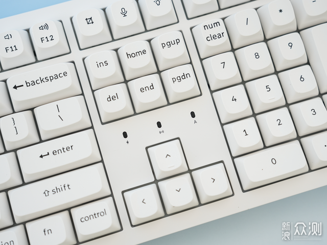 從茶軸“叛逃”過來:終於找到打遊戲不累軸了_新浪眾測