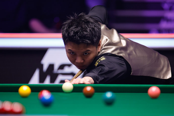 中国斯诺克选手在英锦赛16强中占据六席，集体优势能否转化为最终冠军？