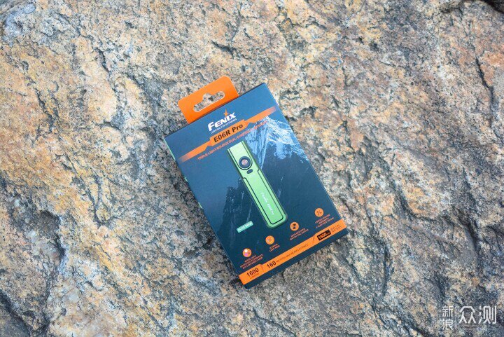 三光源+高亮度+氛圍燈,Fenix E06R Pro 三光源+高亮度+氛圍燈,Fenix E06R Pro