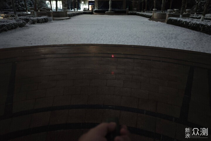 三光源+高亮度+氛圍燈,Fenix E06R Pro_新浪眾測