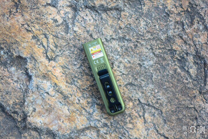 三光源+高亮度+氛圍燈,Fenix E06R Pro_新浪眾測