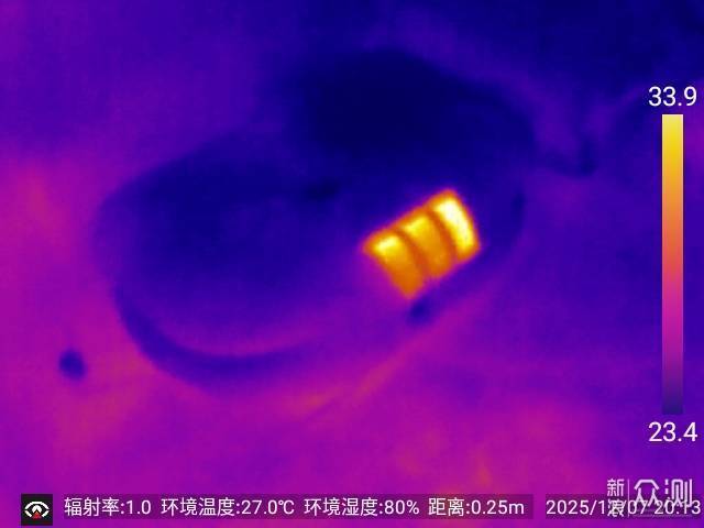 早晨的脖子,緊繃感被帶走了!添眠荷葉護頸枕_新浪眾測