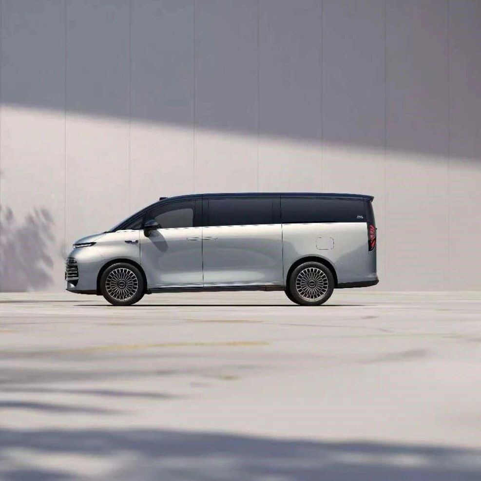 吉利银河V900首发超级AI增程  四维重构新能源MPV价值标准