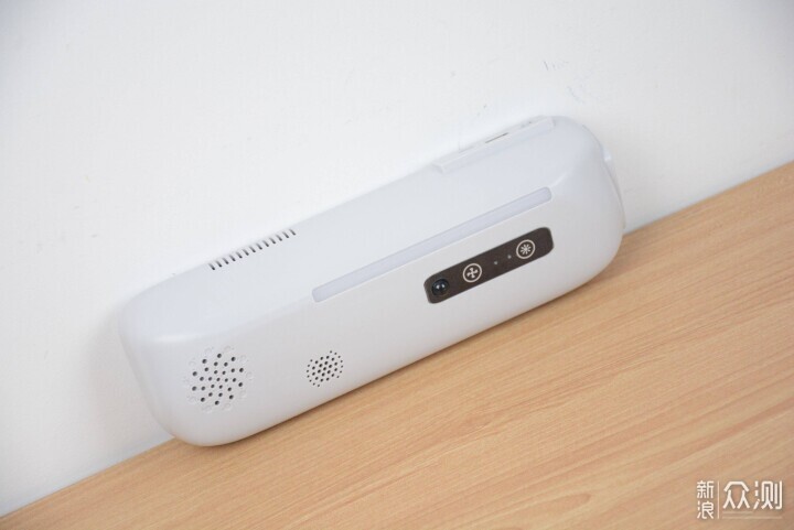 杜絕衣櫃黴菌異味!浦爾樂衣物除菌護理機評測_新浪眾測