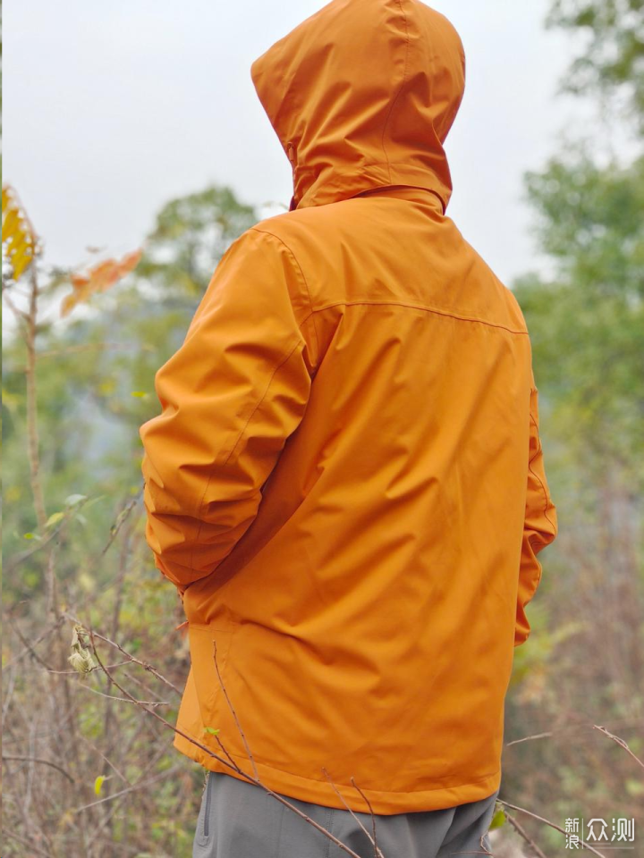 始祖鳥平替界戰鬥機!GaKior戶外衝鋒衣實測_新浪眾測