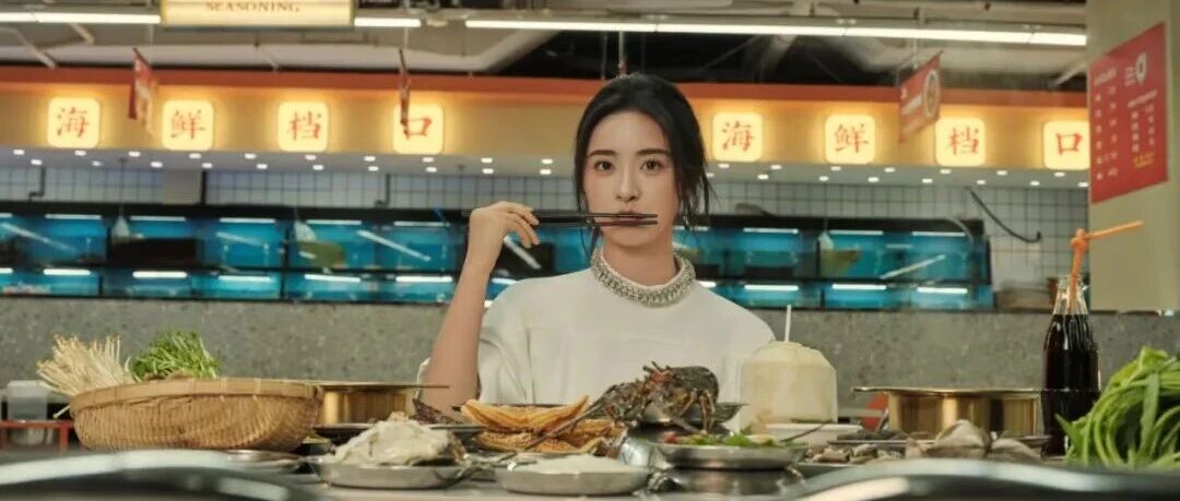 人气女星来泉拍大片，美翻了！