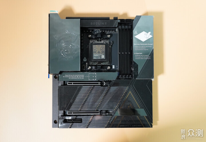 首評微星MEG X870E GODLIKE超神十週年限量版_新浪眾測