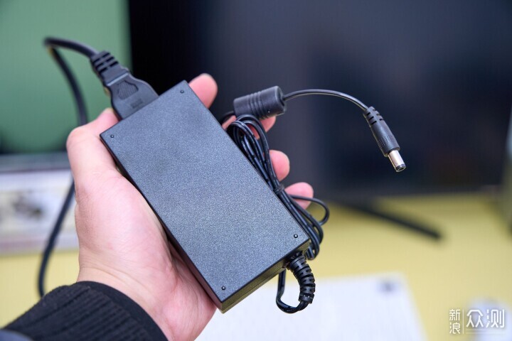 追覓推出電競顯示器？27寸27X1Q Pro有點意思_新浪眾測