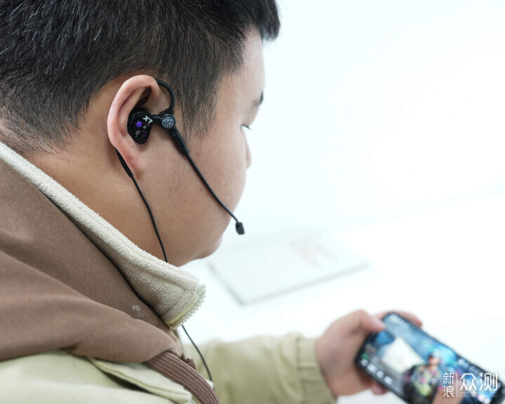 唐族Tangzu 薛濤XT-01 遊戲 / 聽歌全hold住_新浪眾測