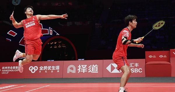 世界羽联总决赛四强出炉，梁伟铿/王昶从“死亡之组”惊险突围