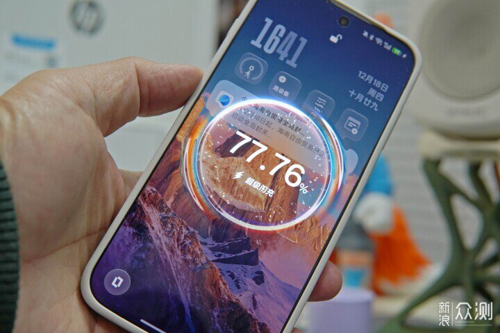 120W輸出100W輸入，酷態科25號超級電能塊SE_新浪眾測