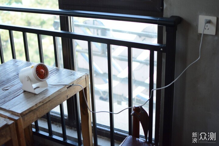 百元價位製熱神器！西聖Warm mini桌面暖風機_新浪眾測