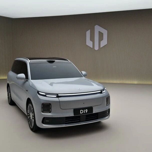 零跑D19内饰设计首次曝光！