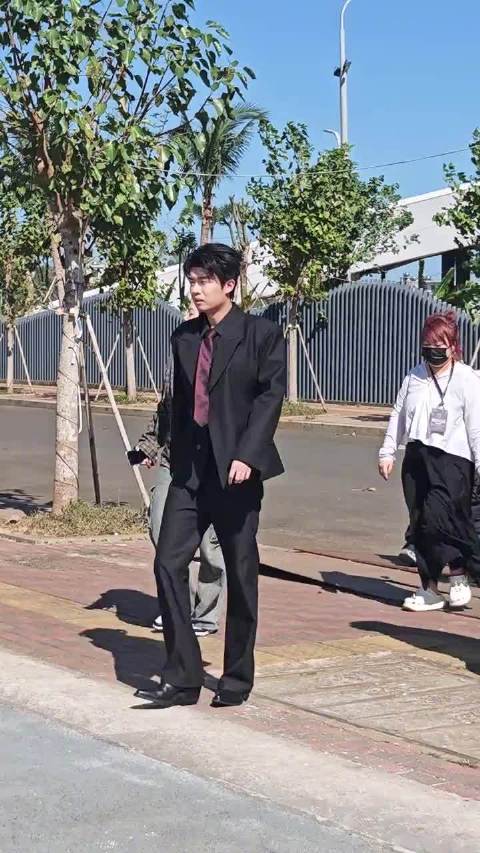 雷子你怎么在星光大赏？