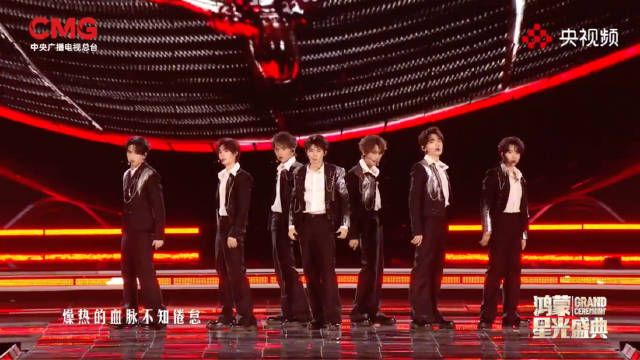 时代少年团高能节奏感 点赞！